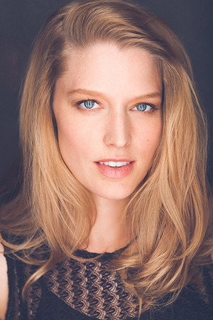Photo of Sarah Brooks from the Latest Netflix gallery