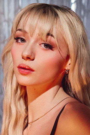 Photo of Cecelia Taylor from the Latest Netflix gallery