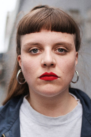Photo of Vera Flück from the Latest Netflix gallery