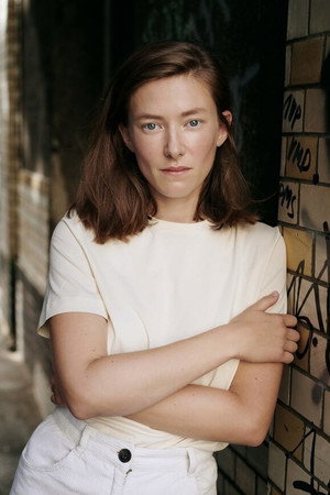 Photo of Clara Schwinning from the Latest Netflix gallery