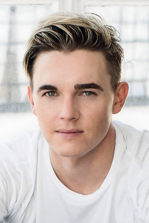 Jesse McCartney photo