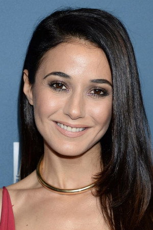 Emmanuelle Chriqui photo