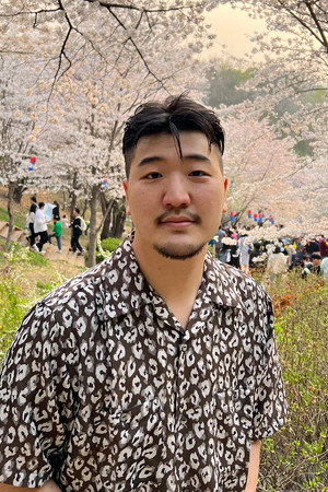 Photo of Hahn Hyun from the Latest Netflix gallery