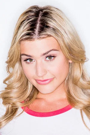 Photo of Serena Avary from the Latest Netflix gallery