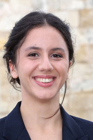 Photo of Anaïde Rozam from the Latest Netflix gallery