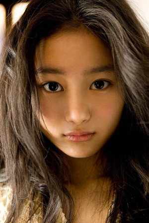 Shioli Kutsuna photo