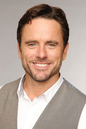 Charles Esten photo
