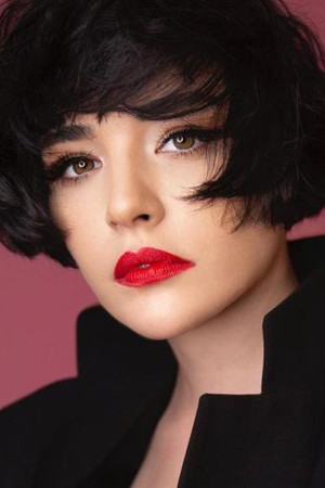 Gonca Vuslateri photo