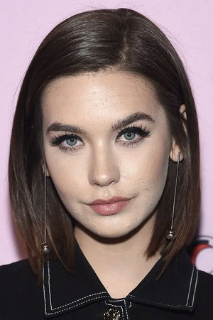 Photo of Amanda Steele from the Latest Netflix gallery