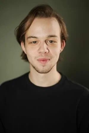 Photo of Lucas Booth from the Latest Netflix gallery