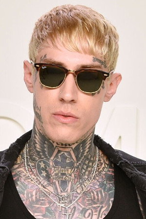 Photo of Trace Cyrus from the Latest Netflix gallery