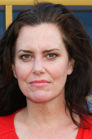 Ione Skye photo