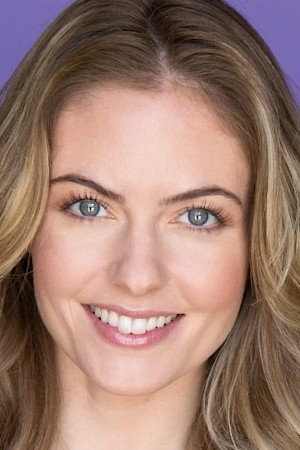 Photo of Amanda Hall from the Latest Netflix gallery