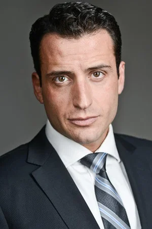 Photo of Steven Pigozzo from the Latest Netflix gallery