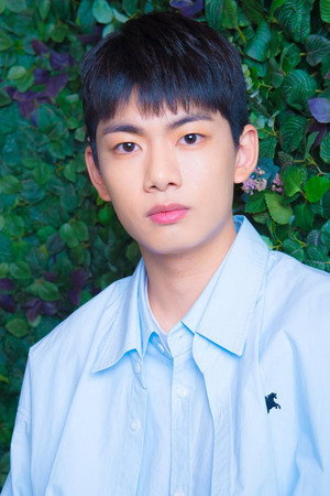 Photo of Ryu Ui-hyun from the Latest Netflix gallery