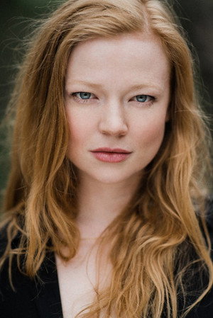 Sarah Snook photo