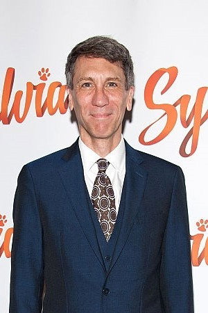 Photo of Robert Sella from the Latest Netflix gallery