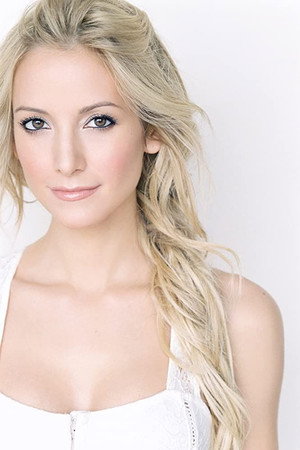 Photo of Nikki BreAnne Wells from the Latest Netflix gallery