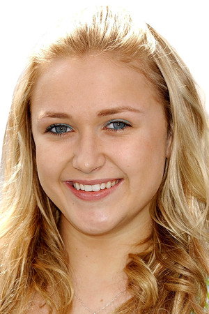 Skye McCole Bartusiak photo