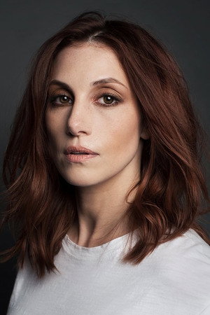 Photo of Gena Shaw from the Latest Netflix gallery