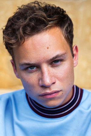 Finn Cole photo