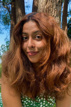 Photo of Isabela Alves from the Latest Netflix gallery