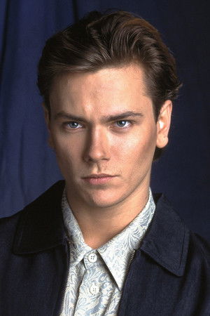 River Phoenix photo