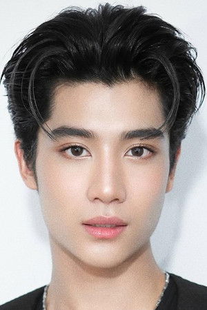 Tthuchh Khummuang photo