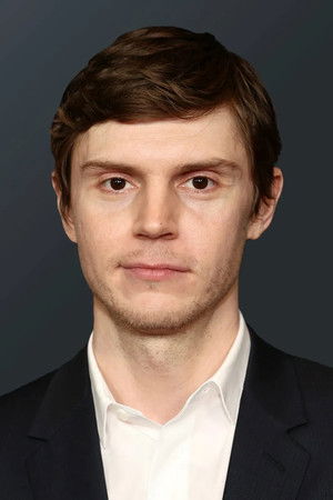Evan Peters photo