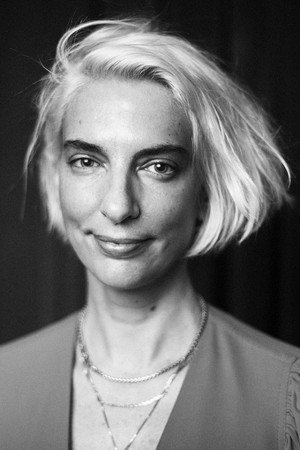 Photo of Sarah Daggar-Nickson from the Latest Netflix gallery