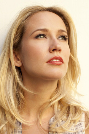 Anna Camp photo