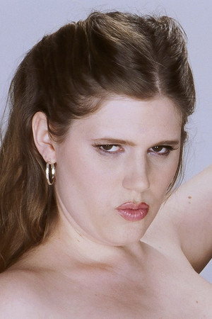 Photo of Samantha Kay from the Latest Netflix gallery