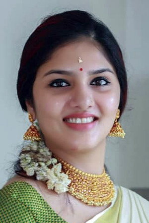 Gayathri Suresh photo
