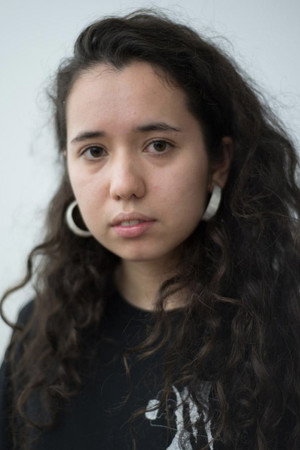Photo of Kit Zauhar from the Latest Netflix gallery