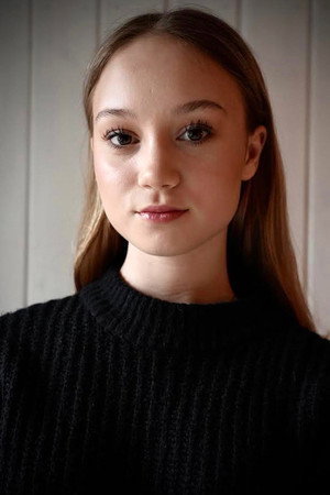 Photo of Kiwi Casslind from the Latest Netflix gallery