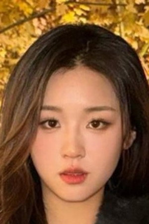 Photo of Wu Jialu from the Latest Netflix gallery