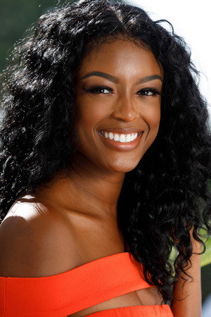 Javicia Leslie photo