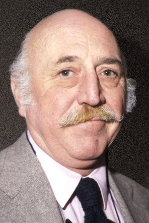 Lionel Jeffries photo