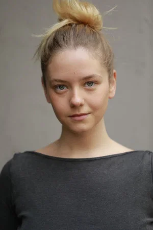 Photo of Charlotte Lacoste from the Latest Netflix gallery
