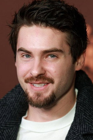 Photo of Cody Christian from the Latest Netflix gallery