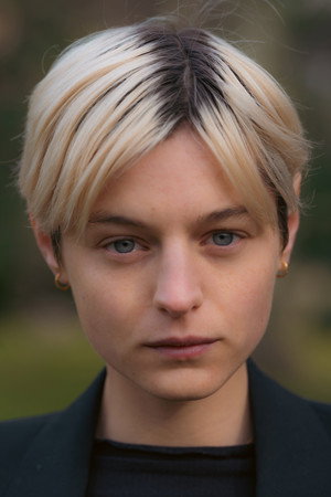Emma Corrin photo