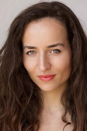 Photo of Samantha Schnitzler from the Latest Netflix gallery