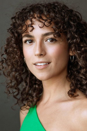 Andrea Pavlovic photo