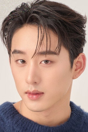 Supha Sangaworawong photo