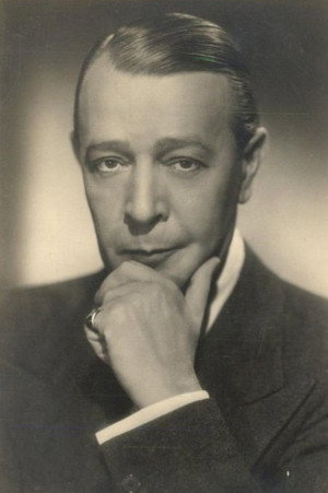 Photo of Georg Alexander from the Latest Netflix gallery