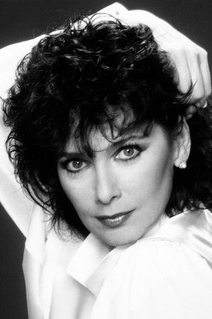 Suzanne Shepherd photo