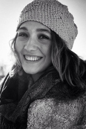 Photo of Ava Vanderstarren from the Latest Netflix gallery
