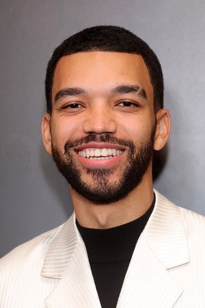 Justice Smith photo