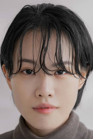 Photo of Kim In-kyung from the Latest Netflix gallery