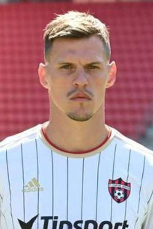 Photo of Martin Škrtel from the Latest Netflix gallery
